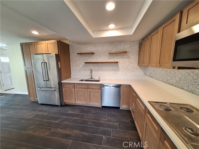 Building Photo - 2305 Rockefeller Ln