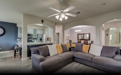 Building Photo - 6439 W Linpar Ct