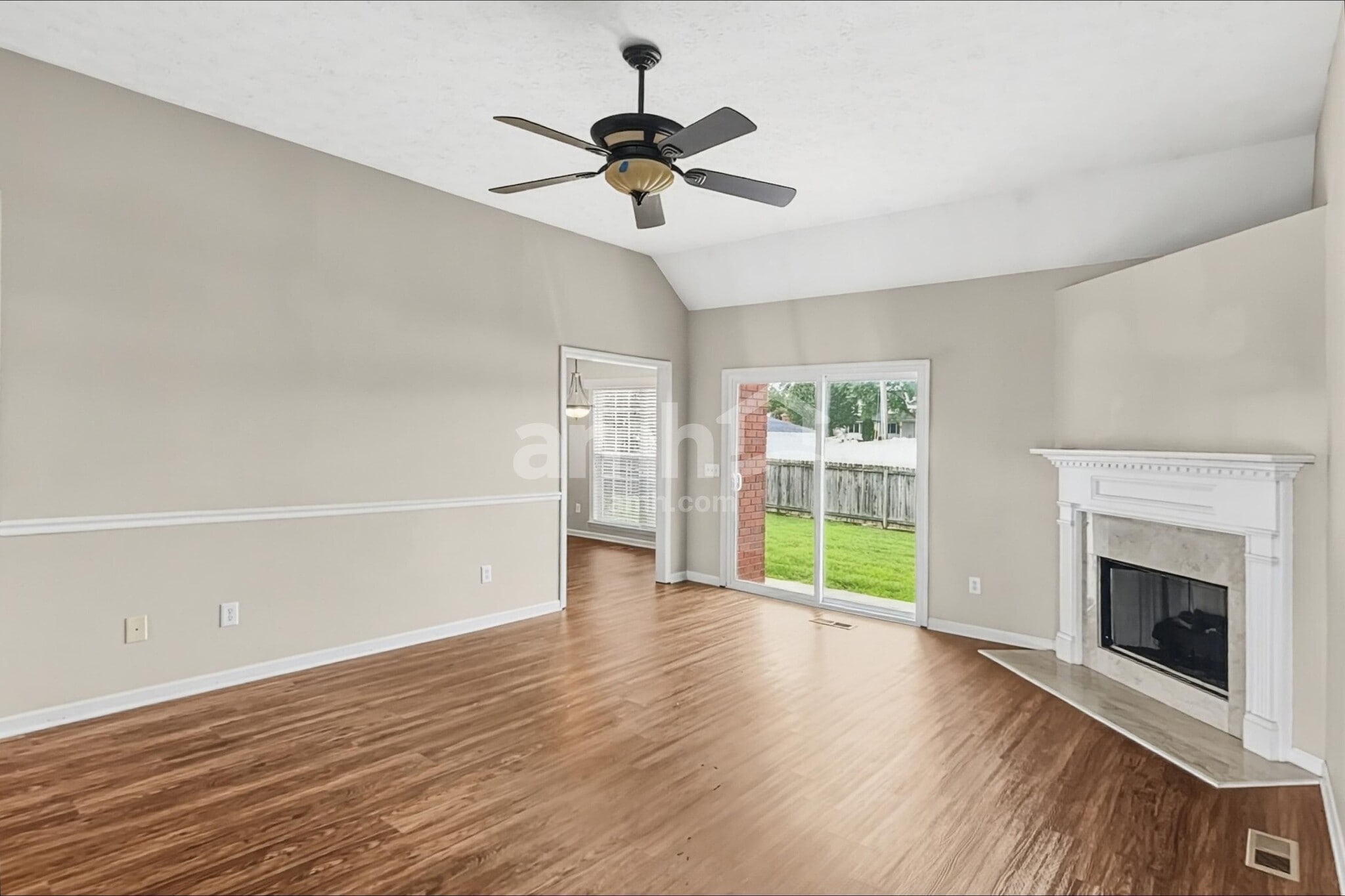 Building Photo - 201 Fox Hunt Ln