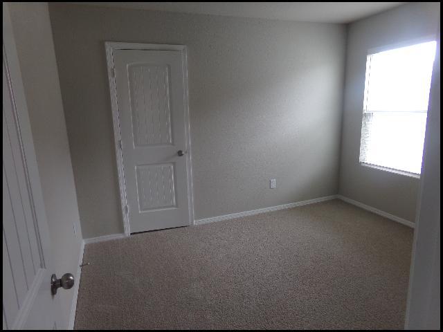 Building Photo - 4527 Olympic Dr