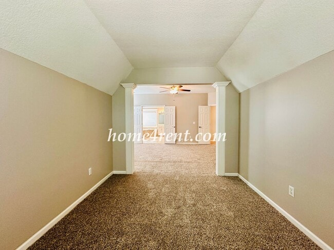 Building Photo - Blue Valley Schools, Walking Distance to Elementary School and Neighborhood Pool!