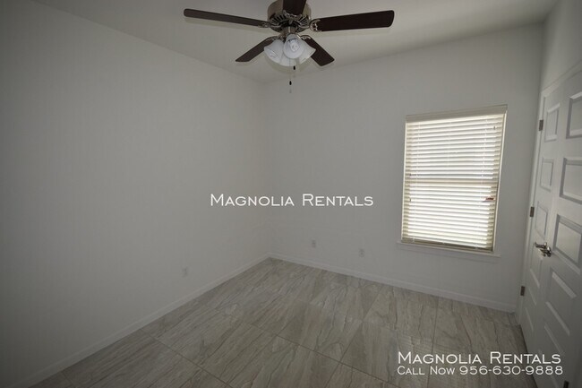 Building Photo - Medical Ridge Apartments