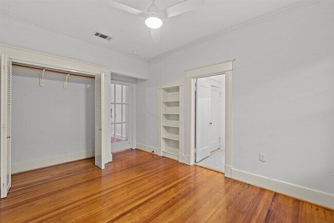 Building Photo - 1412 Kipling St