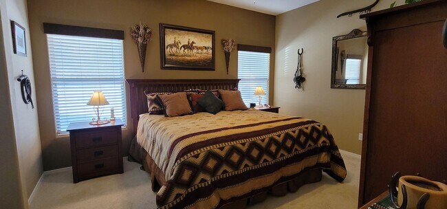 Building Photo - FURNISHED Single Family Home-RATE DISPLAYED IS FOR WINTER SEASON