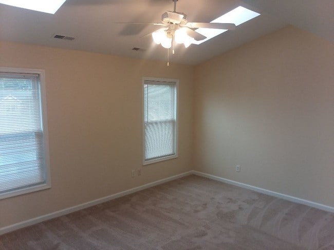 Building Photo - 8550 Tidewater Dr