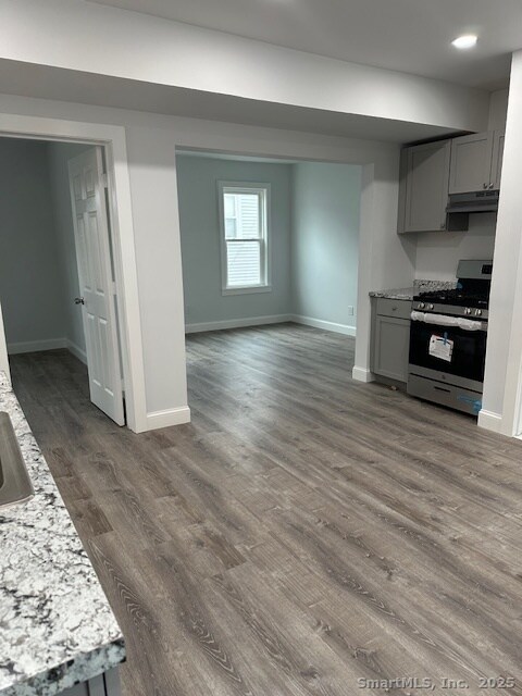 Building Photo - 2078 Seaview Ave