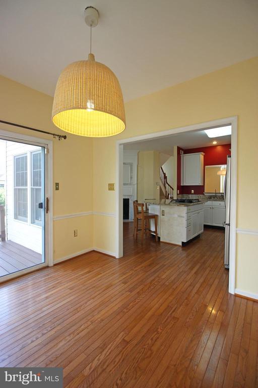 Building Photo - 11799 Valley Ridge Cir