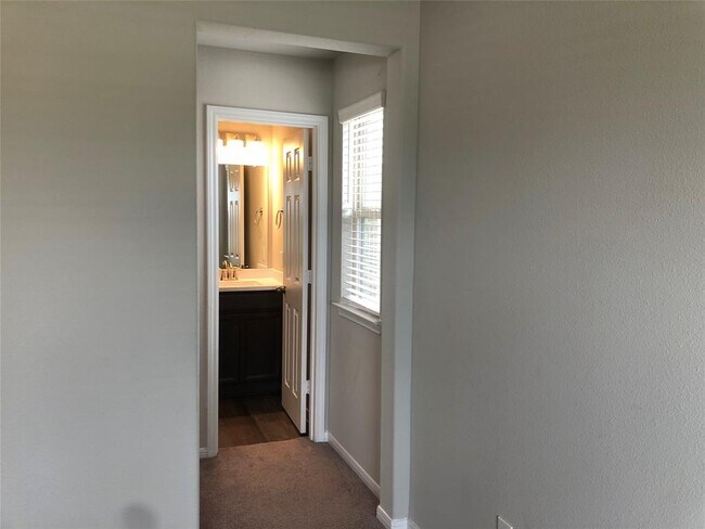 Building Photo - 13344 Diamond Reef Ln
