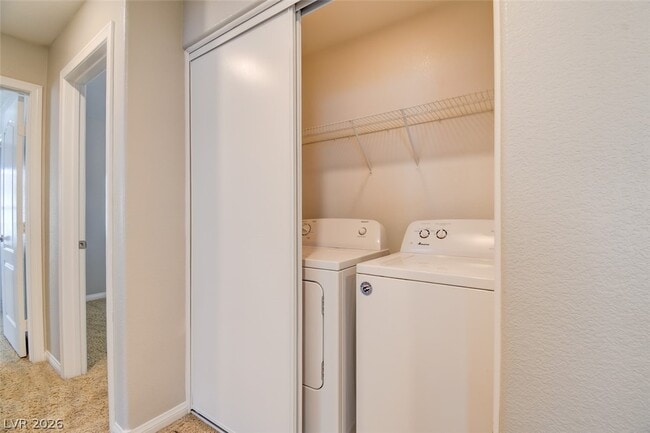 Building Photo - 536 Mayfair Walk Ave