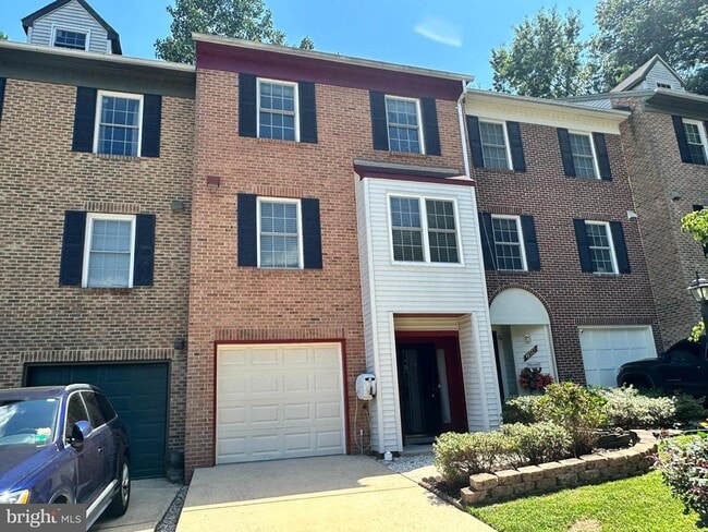 Building Photo - 6025 Crocus Ct