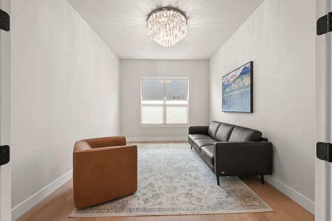 Building Photo - Stunning & Luxurious Brand-New Build in Ki...