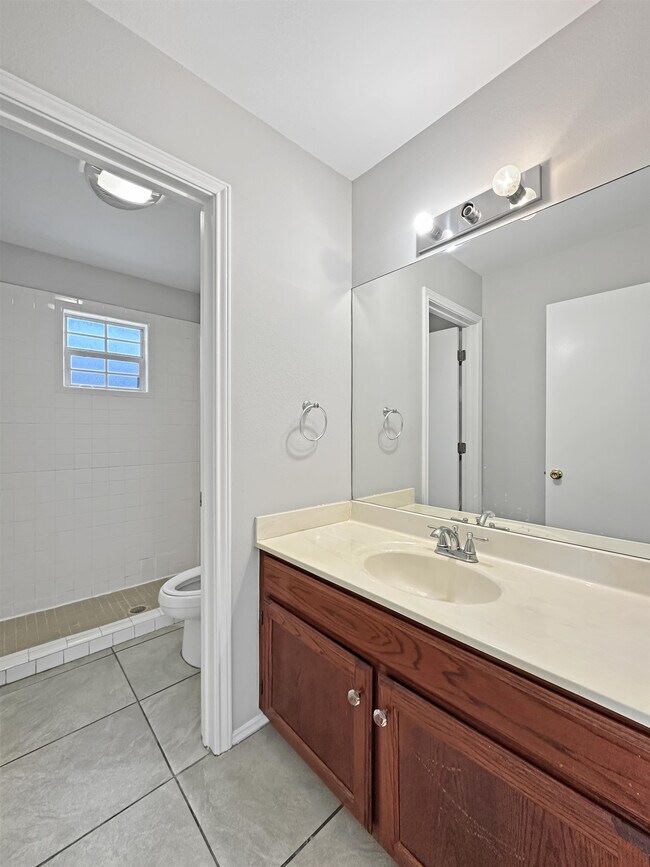 Building Photo - 2908 Green St