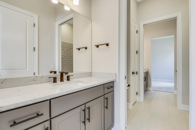 Building Photo - 10778 Stellar Cir