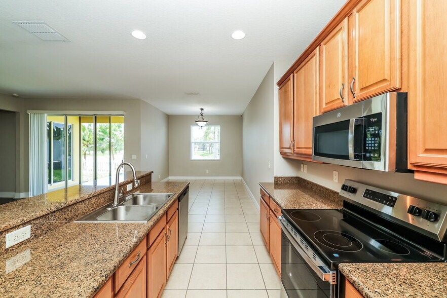 Building Photo - 569 Bimini Bay Blvd