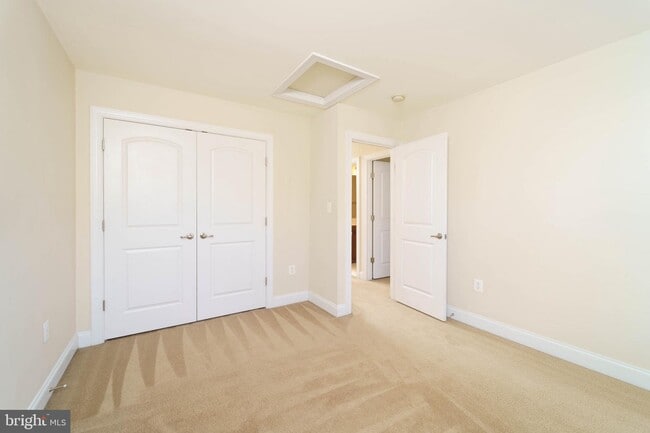 Building Photo - 8064 Criaza Branch Ct
