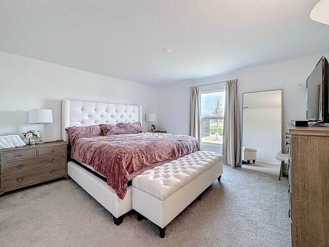 Building Photo - 5023 Barnet Dr