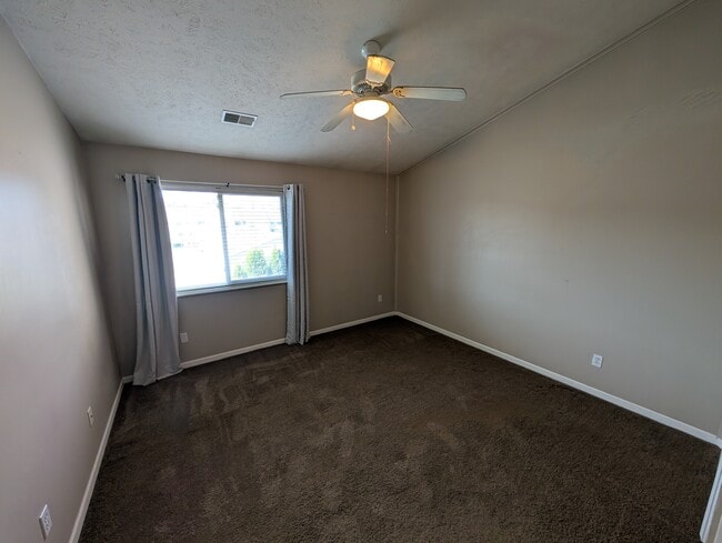 Building Photo - 8522 Jasonville Ct SE