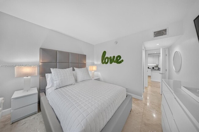 Building Photo - 2301 Collins Ave