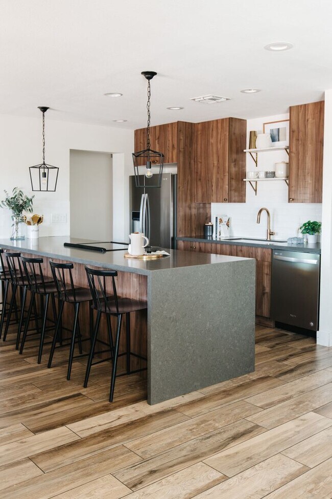 Building Photo - Fantastic home in Scottsdale!