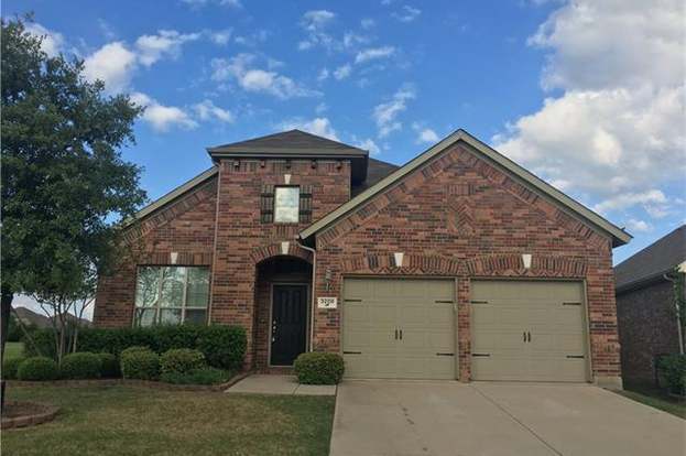 Building Photo - 3208 Thicket Dr