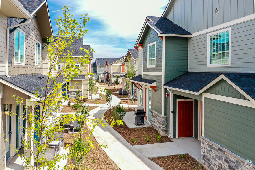 Primary Photo - ENCLAVE TOWNHOMES