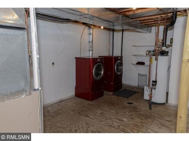 Building Photo - Elliot Park Minneapolis, Stand Alone House, Updated and Eco-friendly