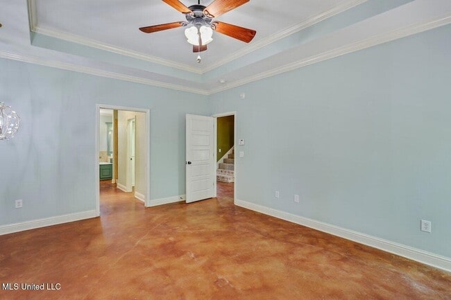 Building Photo - 114 Parkway Cove