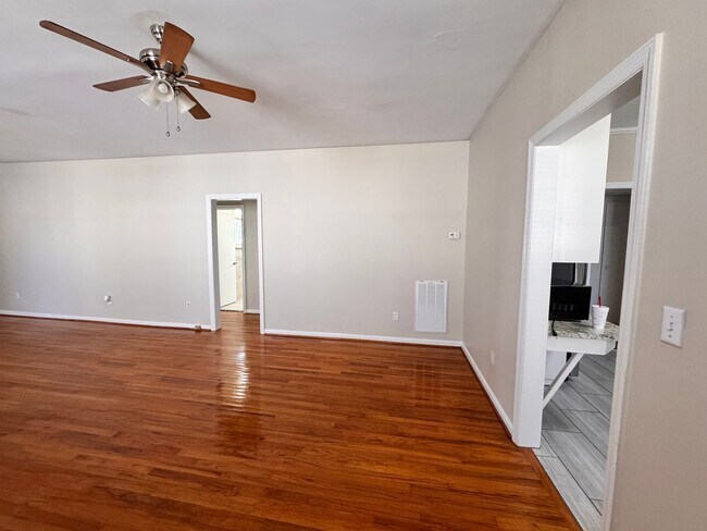 Building Photo - Beautiful 3-Bedroom, 3-Bath Home w/Study in Charleston, SC