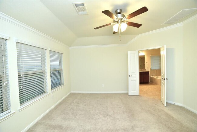 Building Photo - 5118 Kingship Ct