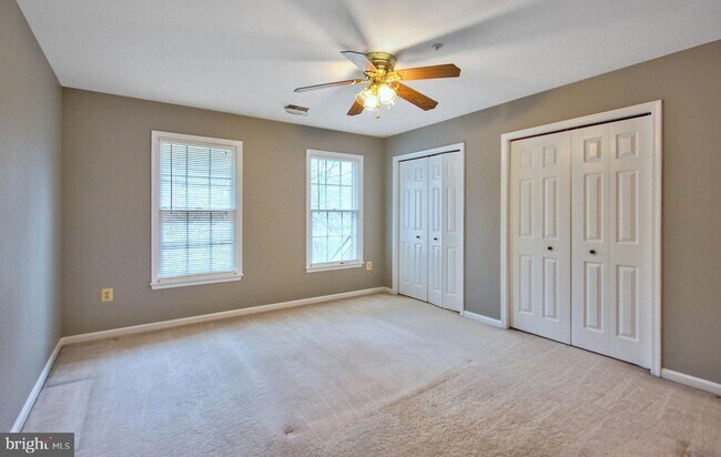 Building Photo - 18414 Garner Ln