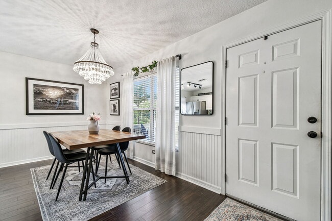 Building Photo - 1168 Bass Blvd