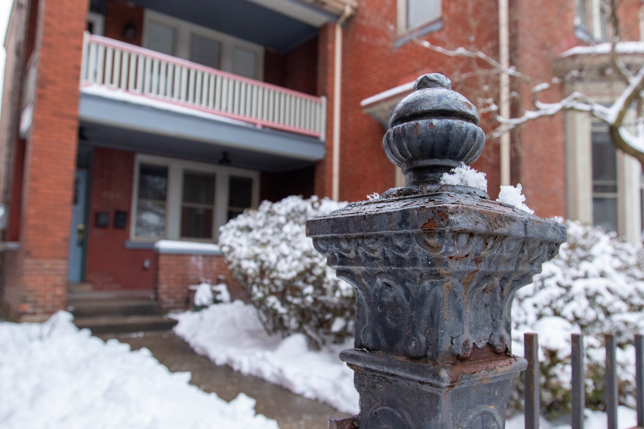 Building Photo - 226 45th St