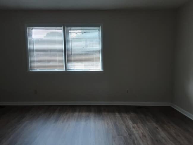 Building Photo - 839-C Shaw Mill Road, Fayetteville, NC 28311