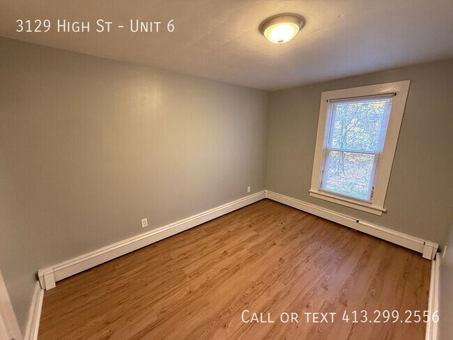 Building Photo - 3129 High St