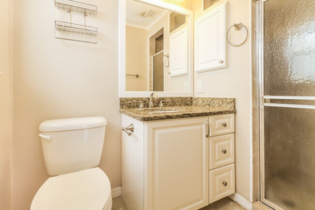 Building Photo - 5535 Baroque Dr