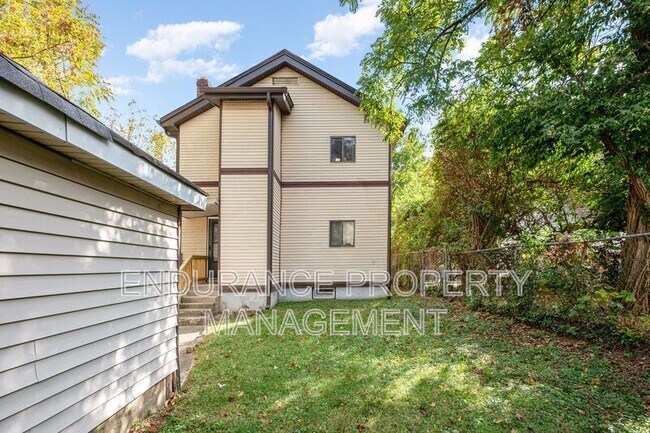 Building Photo - 2128 Crane Ave