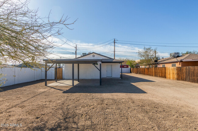 Building Photo - 1801 W Tonto St