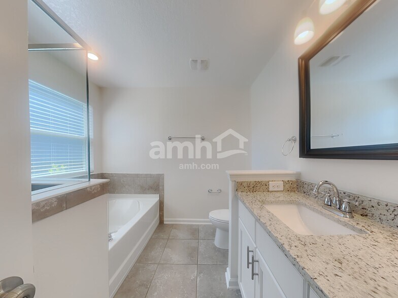 Building Photo - 3965 Heatherbrook Pl