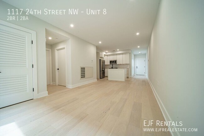 Building Photo - 1117 24th St NW
