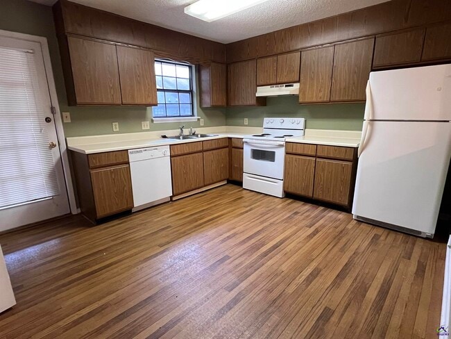 Building Photo - 502 Tallulah Trail