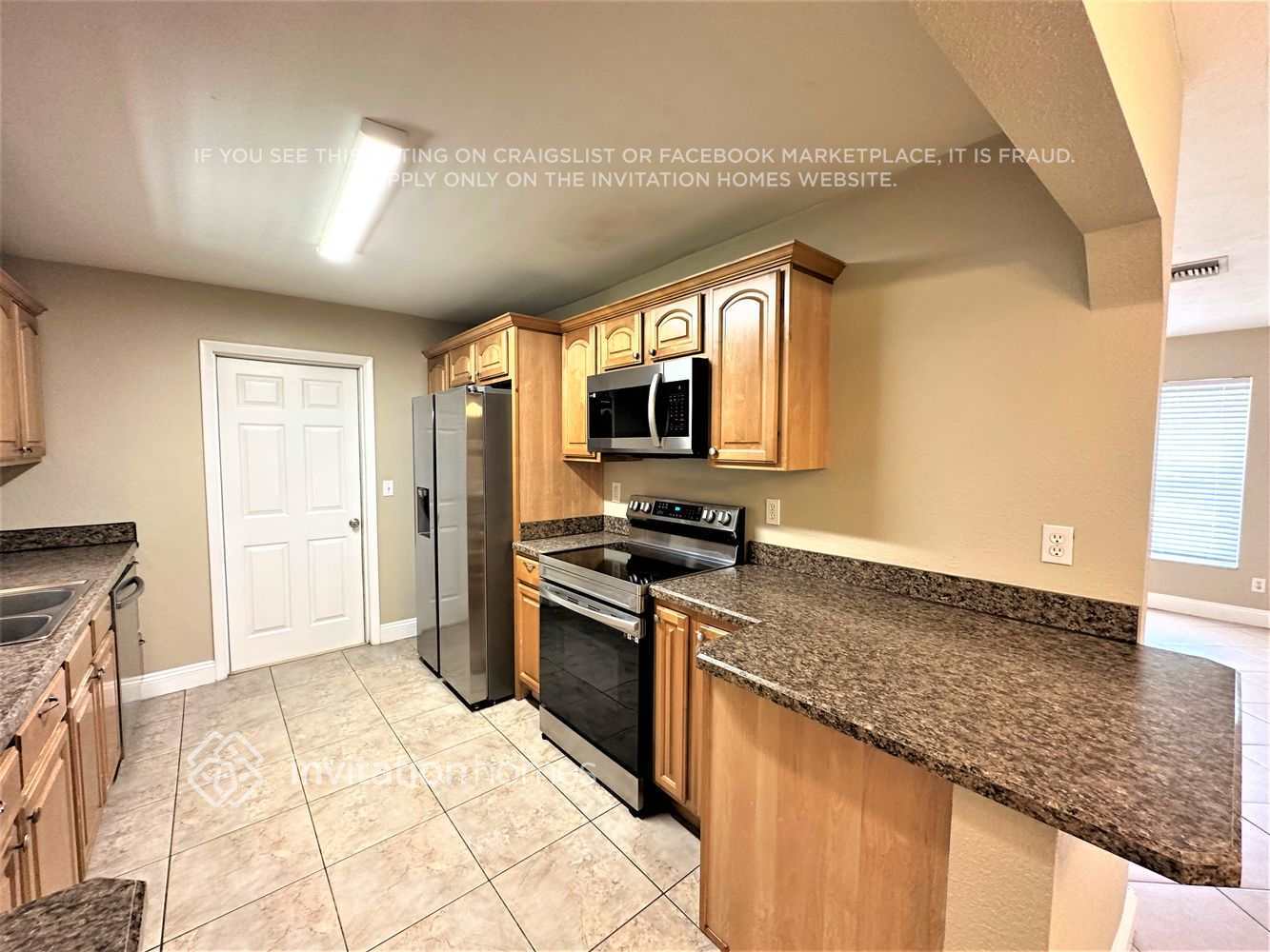 Building Photo - 1324 W Hartley Cir