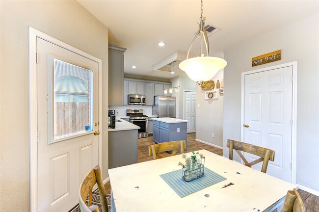 Building Photo - 2351 Urban Forest Ct