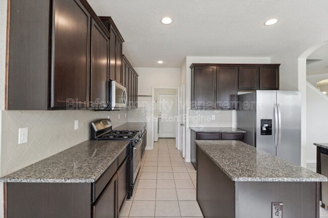 Building Photo - 13419 Canadian Parke