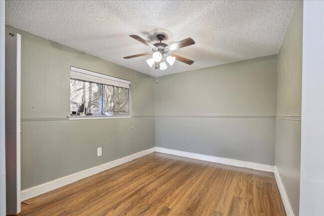 Building Photo - Coming Soon - Carrollton Rental