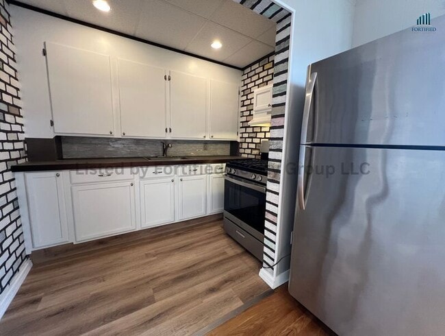 Building Photo - 19 Malvey St