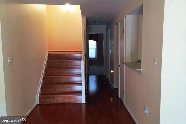Building Photo - 14317 Runabout Ct