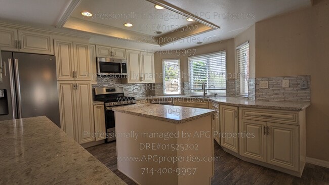 Building Photo - 1745 N Pheasant St