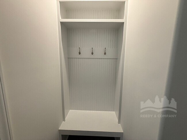 Building Photo - Beautiful NEW BUILD in Olive Branch, MS!