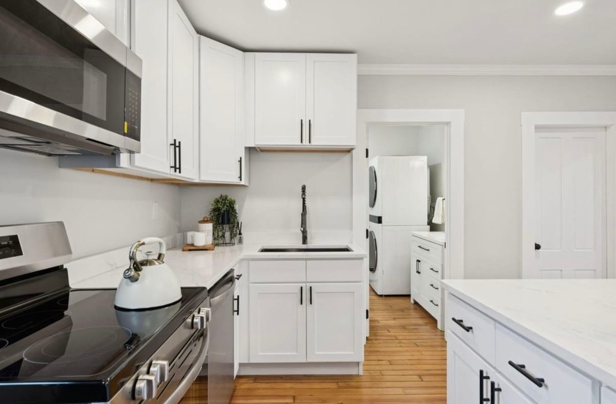 Building Photo - 24 Hill St