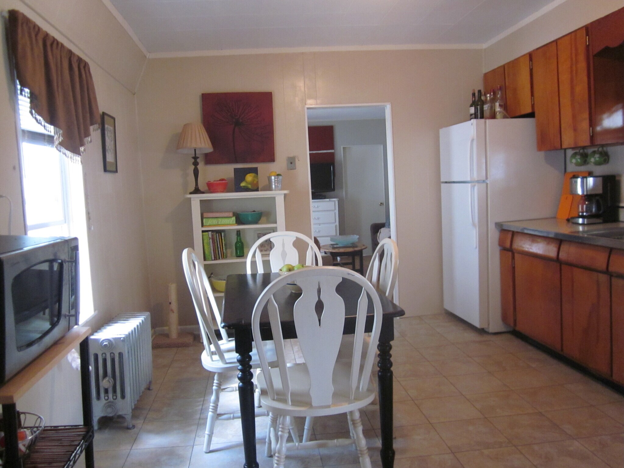 Kitchen - Previous Tenancy - 91 Sagamore St